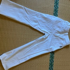 ②ホワイトジーンズ👖の画像