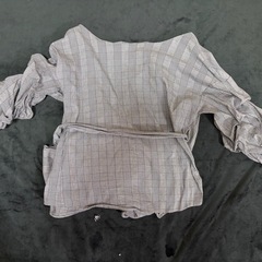 カシュクールブラウスの画像