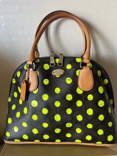 希少coachバッグ