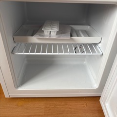 コンパクト冷蔵庫、冷凍にもなるの画像
