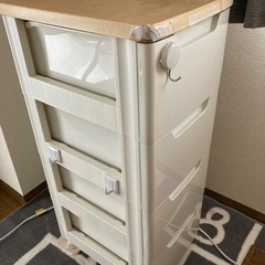 チェスト　4段