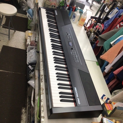 電子ピアノ ALESIS    Recital Pro