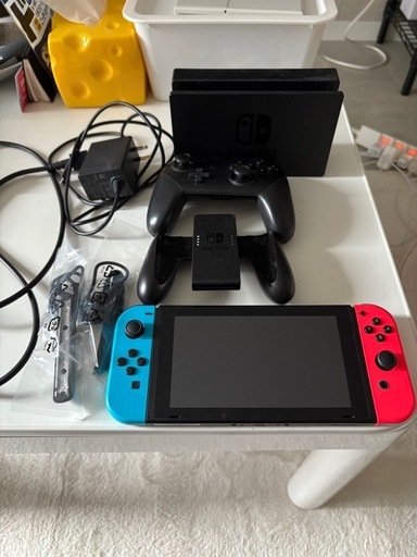 ニンテンドーSwitch＋プロコン