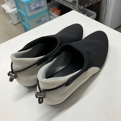 2509-471 arche パンプス ブラック＆グレー サイズ36（22.5〜23cm） 中古の画像