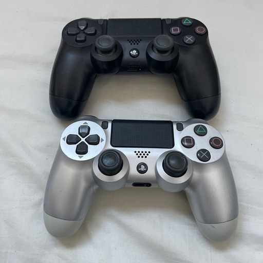 PS4(コントローラー・ソフト・コード付き)