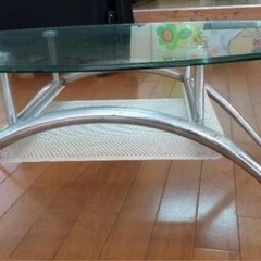 テーブル ガラス 机の画像