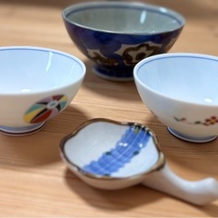 割れ物食器類の画像