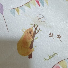 カーテンの画像