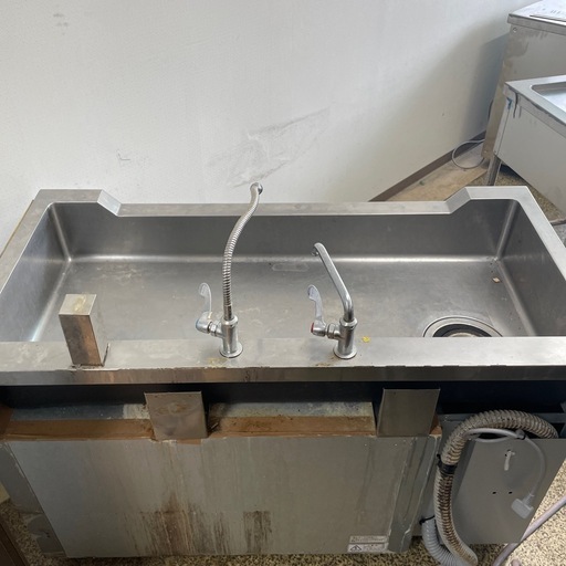 舟型シンク付ヨコ型冷蔵庫 LNC-120RM-SC 大阪市での引取限定