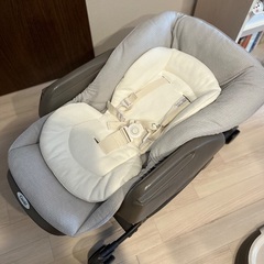 Combi スイングベッド&チェア（手動）の画像
