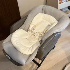 Combi スイングベッド&チェア（手動）の画像