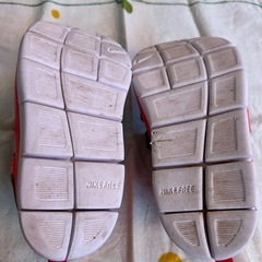 NIKEFREE スリッポン　スニーカー　13cmの画像