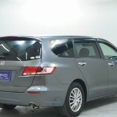 快適な乗用車と広々としたミニバンを合体！！の画像