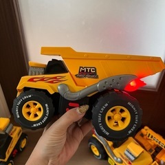 働く車4台セットの画像