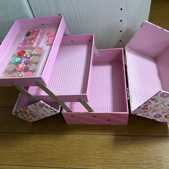 【状態あまりよくないです】お子様メイクボックスの画像