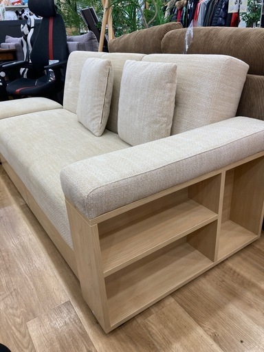 【トレファク高槻店】取りに来られる方限定！引き出し・収納付きカウチソファーベットのご紹介です！