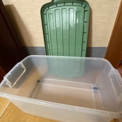 衣装ケースの画像
