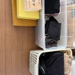 決まりました衣類、食器まとめ