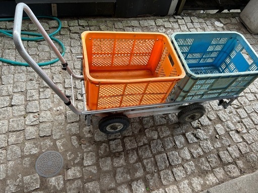 アルミ ハウスカー、アルミ台車、コンテナ2個積用、アルミ運搬車