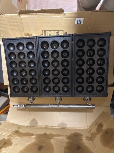 業務用たこ焼き器１８穴✕３枚【鉄板焼入れ済み】