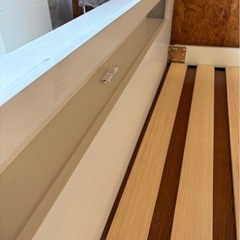 I2302   ローダブルベッド　ローベッド　ベット　LEDライト、コンセントつき付きの画像