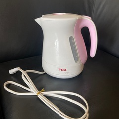 T-fal 電気ケトル 1.2L ホワイト/ピンク　の画像