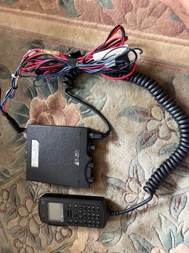 ソフトバンク　無線機？