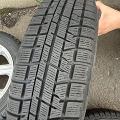 【値下げ】スタッドレスタイヤ 155/65R13アルミホイール付き4本の画像