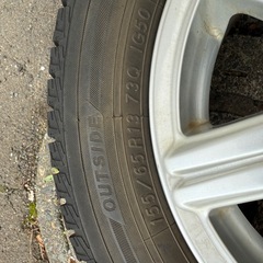 【値下げ】スタッドレスタイヤ 155/65R13アルミホイール付き4本の画像