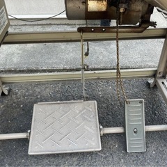 PEGASUS ペガサス ミシン 工業用ロックミシン 業務用 店舗用 ミシン ハンドメイド 工業用ミシン 100V 動作確認済み U52-01-EH？の画像
