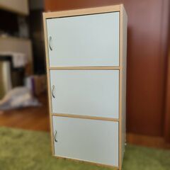【無料】3段ラック、収納棚
