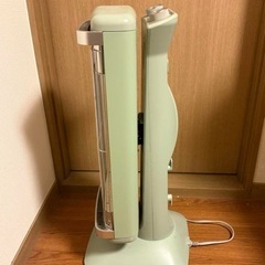 お値下げ❤️2022年製　AIC 遠赤グラファイトヒーターの画像