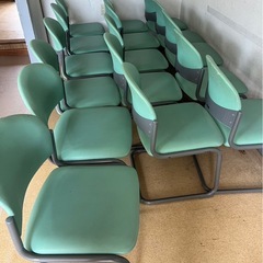 椅子 学習椅子 オフィスチェア 16脚の画像