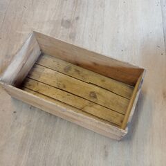 古い木箱 りんご箱 収納箱 レトロ　/UJ-1340 2Fの画像