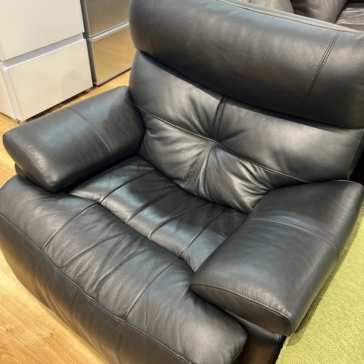 【トレファク神戸南店】1人掛け電動リクライニングソファー ブラックです‼︎【取りに来られる方限定】