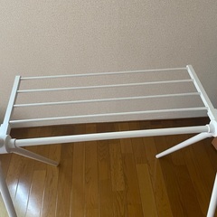 物干しラックの画像