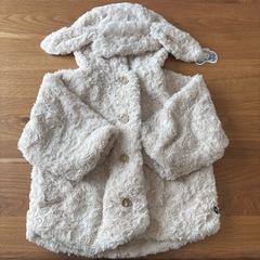 11　子供服　アウター　もこもこうさぎ