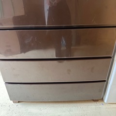 衣装ケース　ブラウン