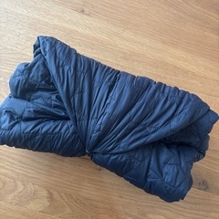 ユニクロ　抱っこ紐ケープの画像