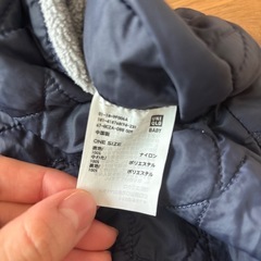 ユニクロ　抱っこ紐ケープの画像