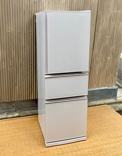 三菱電機　272L冷凍冷蔵庫　MR-CX27J-W