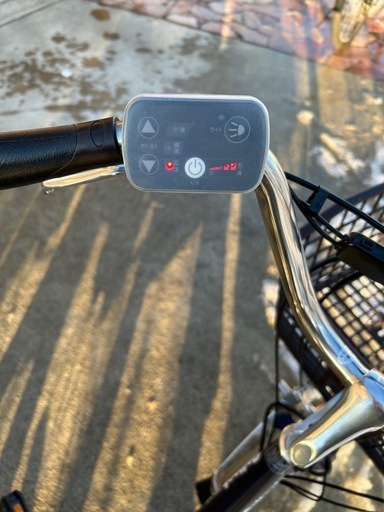 電動アシスト三輪自転車