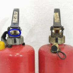 △ 使用期限切れ 使用済あり 日本ドライケミカル エクスチン粉末(ABC)消火器 PAN-3 2本まとめ 現状渡しの画像