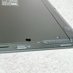 FMV LIFFBOOK UH10/F3 FUJITSUの画像