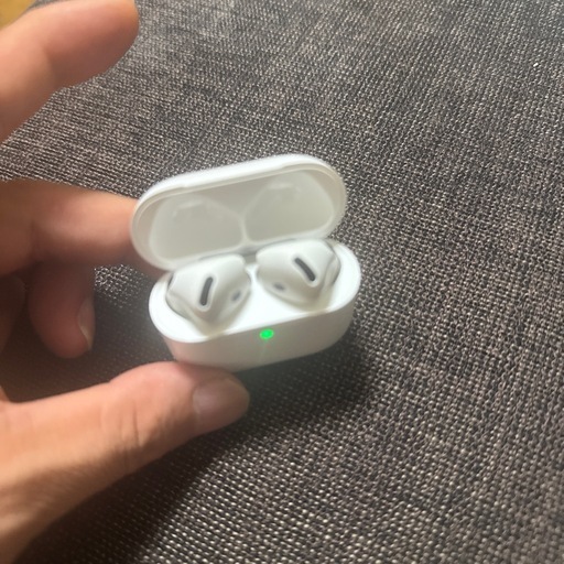 2025.9/5購入AirPods4 