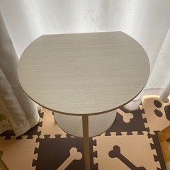 おしゃれな ミニテーブル  観葉植物にもの画像