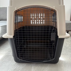 大型犬用　クレート　【ウルトラバリケンネル】