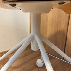 木製チェアの画像