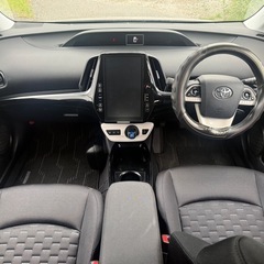平成29年　トヨタプリウスPHV 84,980km 車検　9年／7月の画像