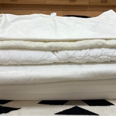 大和屋　ベビーベッドと布団一式　取り扱い説明書付きの画像